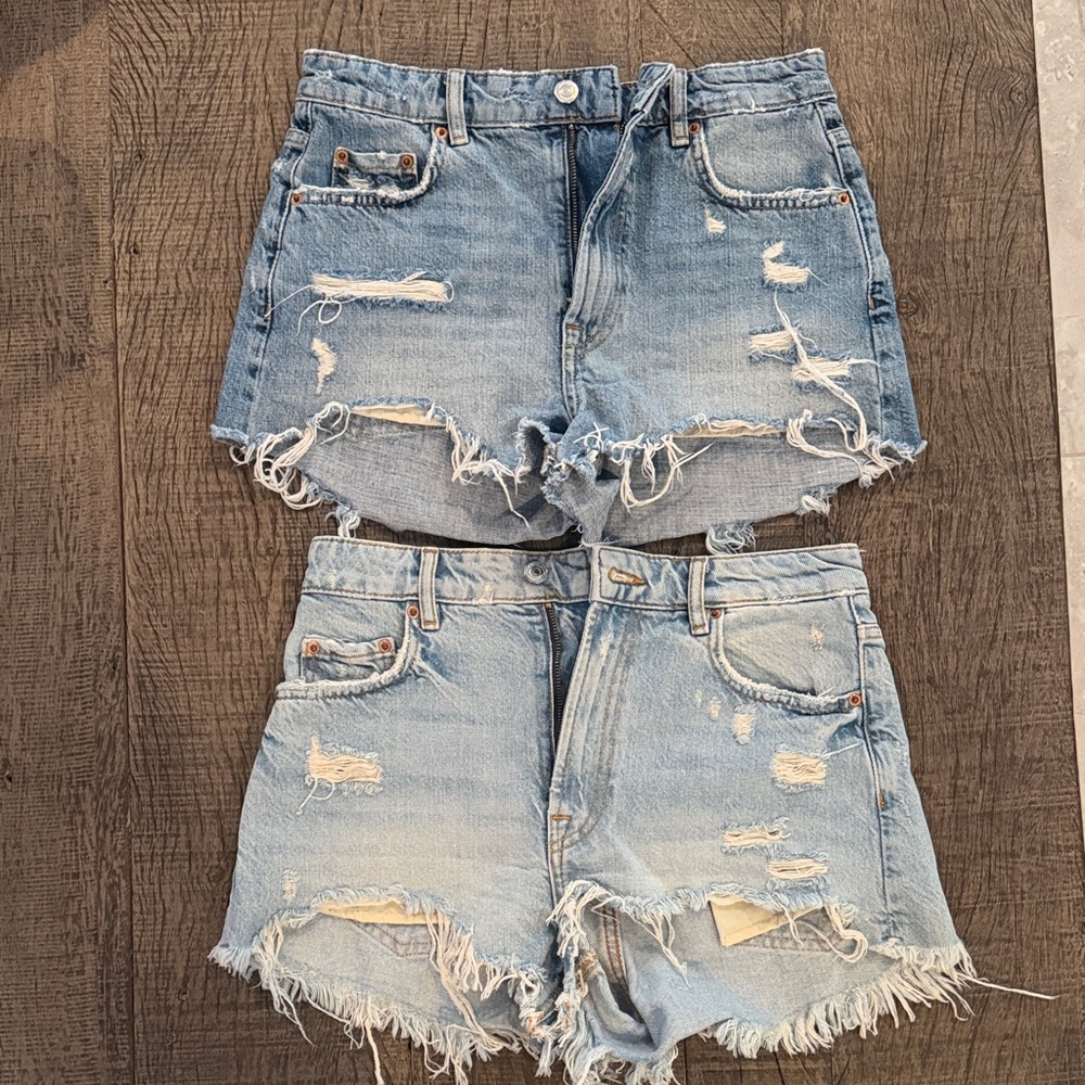 2 pairs of Zara Distressed Denim Women Shorts size 4